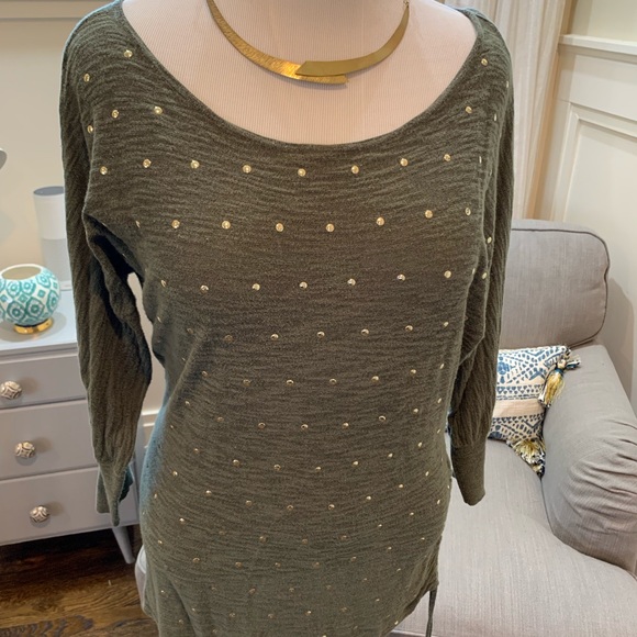 Express Tunic - Picture 2 of 8